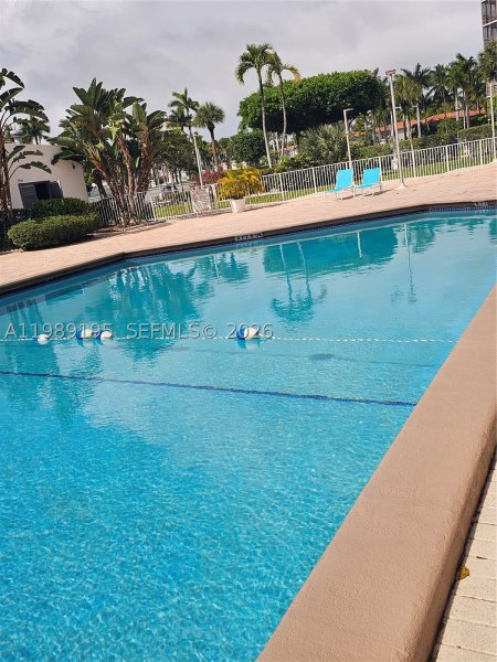 Condo for sale at Biscaya 601