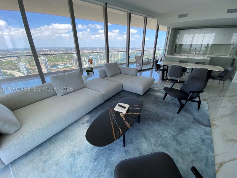 Condo for sale at Residences by Armani / Casa 5105