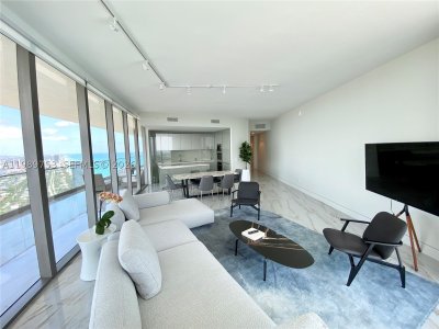 Comprar apartamento en Residences by Armani / Casa 5105