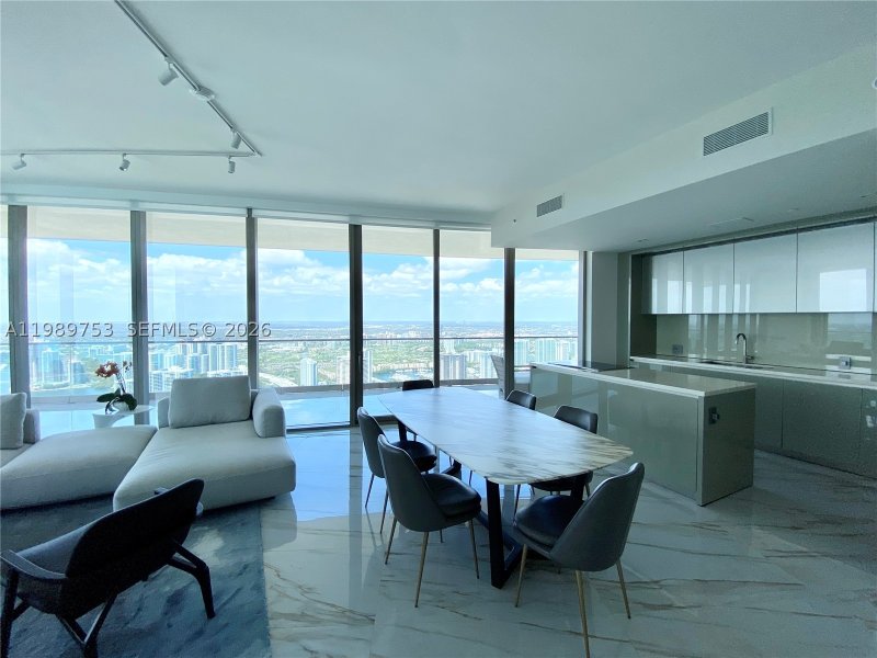 Condo for sale at Residences by Armani / Casa 5105
