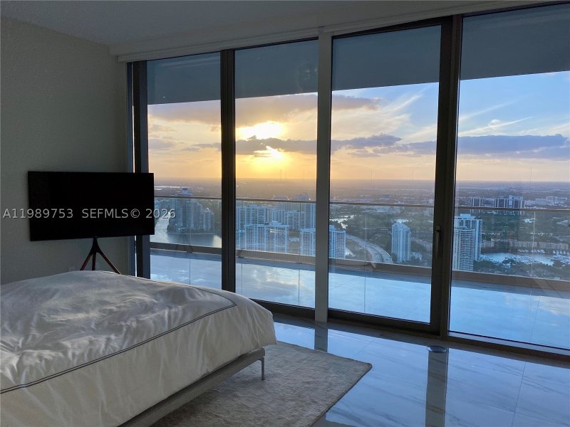 Condo for sale at Residences by Armani / Casa 5105