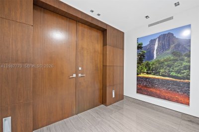 Comprar apartamento en Residences at Vizcaya 502