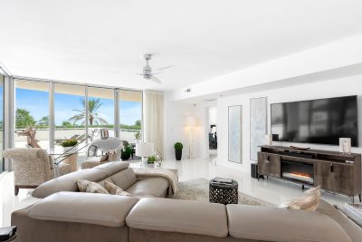 Comprar apartamento en Diplomat Residences 402
