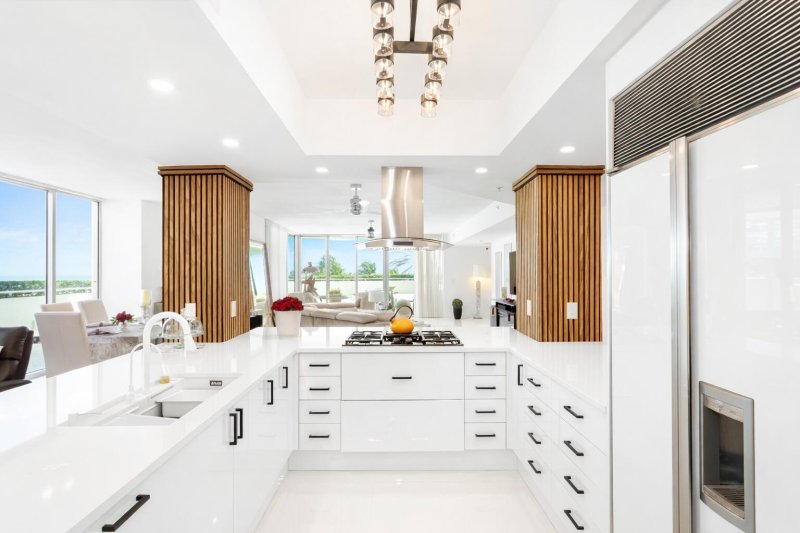 Condo for sale at Diplomat Residences 402