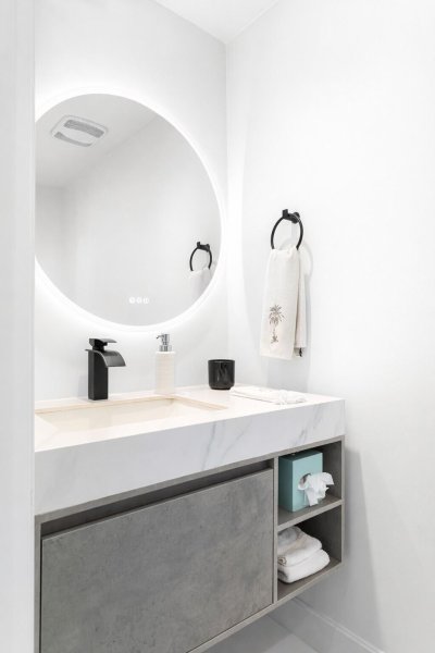 Condo for sale at Diplomat Residences 402