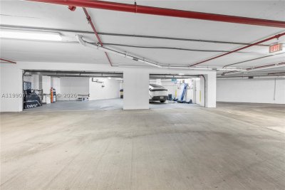 Comprar apartamento no Trump Royale 1209