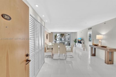Aluguel de apartamento no Carlisle On The Ocean 303