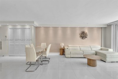 Aluguel de apartamento no Carlisle On The Ocean 303
