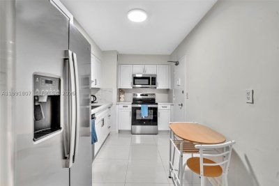 Aluguel de apartamento no Carlisle On The Ocean 303