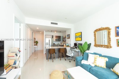 Comprar apartamento no 500 Brickell West Tower 4308