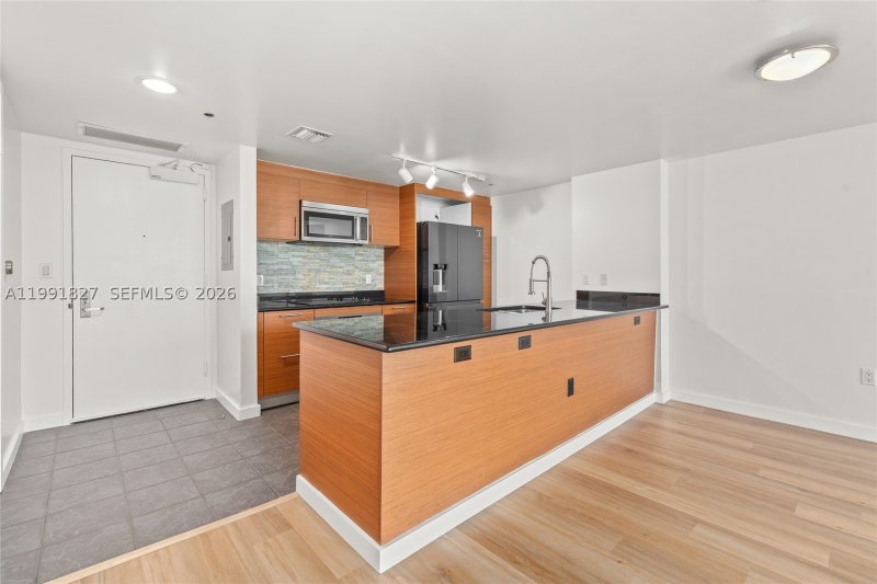Condo for sale at 50 Biscayne 4111