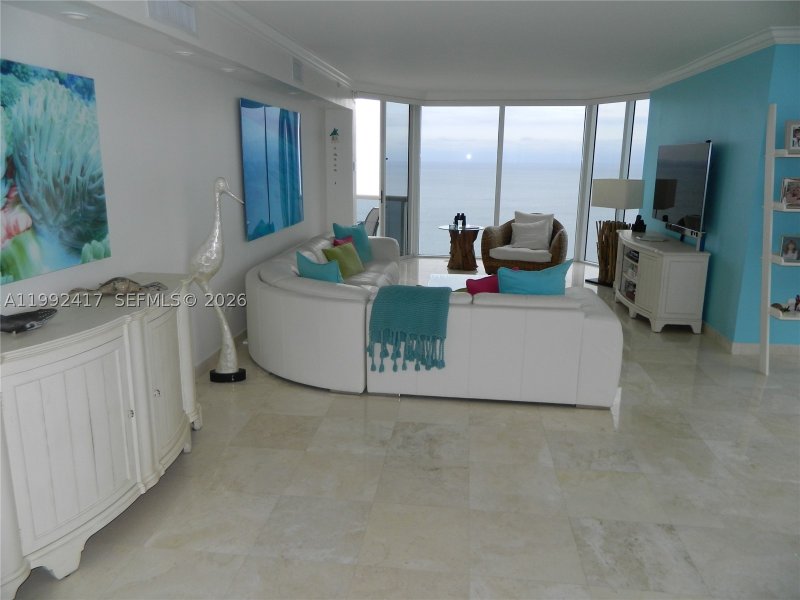 Alquiler de apartamento en The Pinnacle 2601