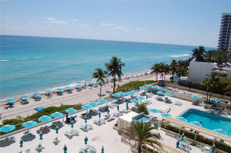 Apartment for rent at The Wave Condo 712