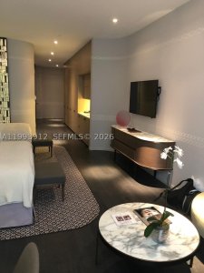 Comprar apartamento en SLS Lux Brickell 412