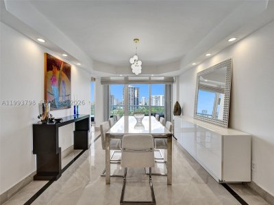 Comprar apartamento no 7000 Williams Island 1207