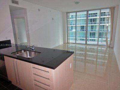 Comprar apartamento no Axis on Brickell North Tower 1715-N
