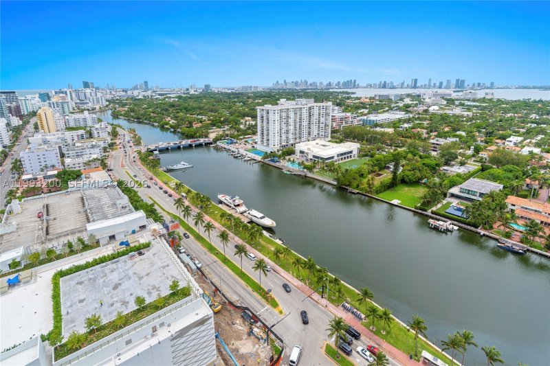 Comprar apartamento en Fontainebleau II 2612