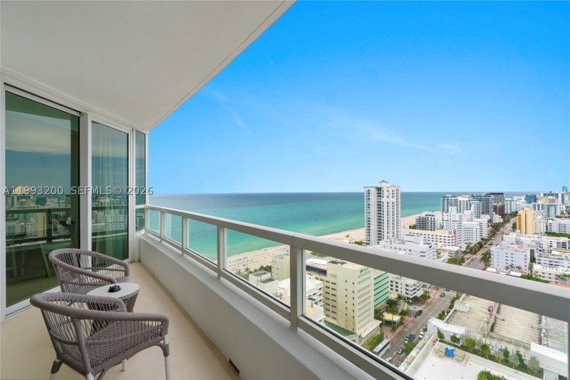 Comprar apartamento en Fontainebleau II 2612