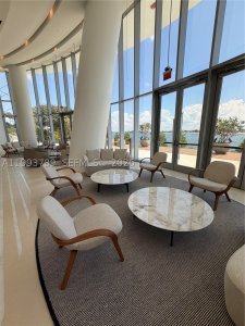 Comprar apartamento no Una Residences at Brickell 2101/2102