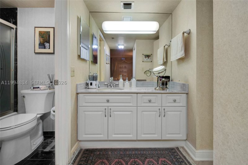 Comprar apartamento no The Sterling 504