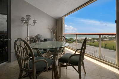 Comprar apartamento no The Sterling 504