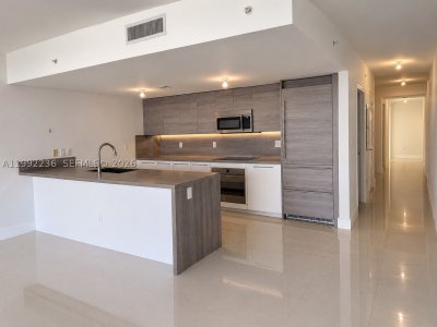 Comprar apartamento no 400 Sunny Isles 819