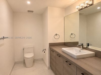 Comprar apartamento no 400 Sunny Isles 819