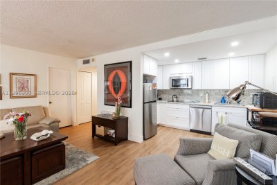 Comprar apartamento en Brickell Shores 201