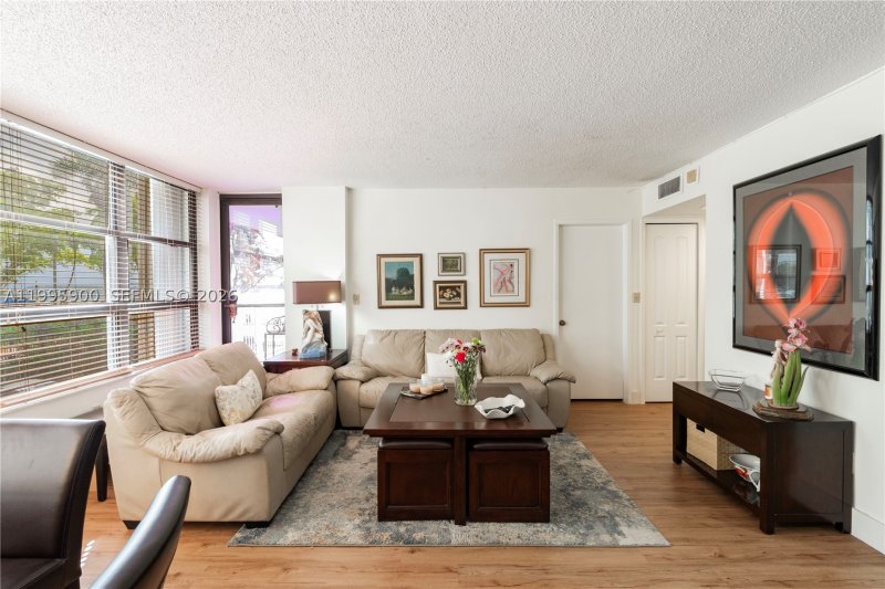 Comprar apartamento en Brickell Shores 201