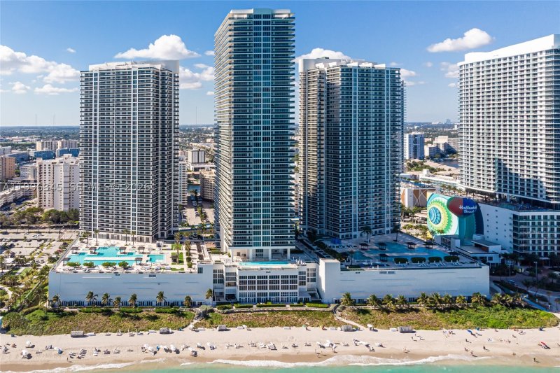 Alquiler de apartamento en Beach Club Two 1501