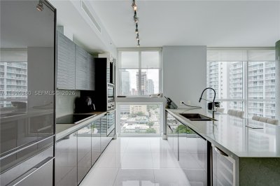 Comprar apartamento en The Bond 1801