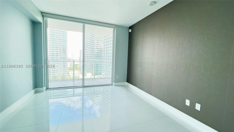 Condo for sale at The Bond 1801