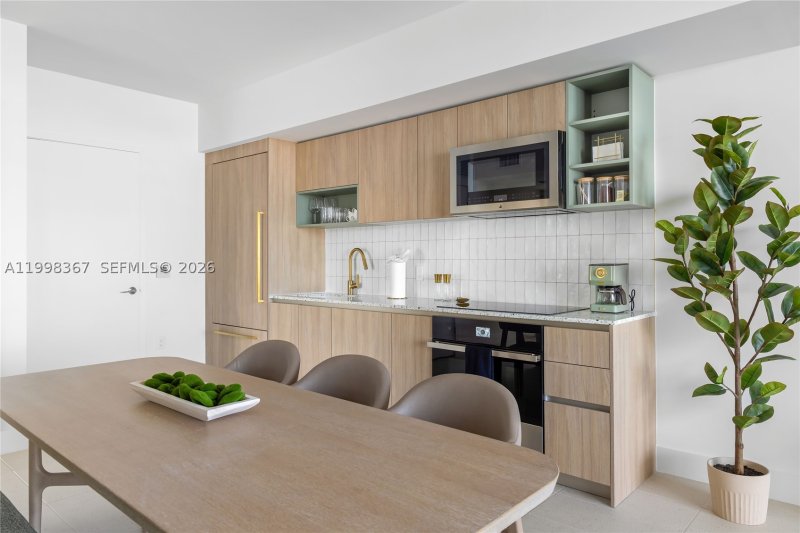 Condo for sale at Natiivo Gale Miami Hotel & Residences 2716
