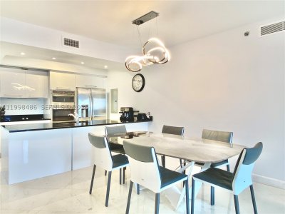 Aluguel de apartamento no Beach Club Two 3203