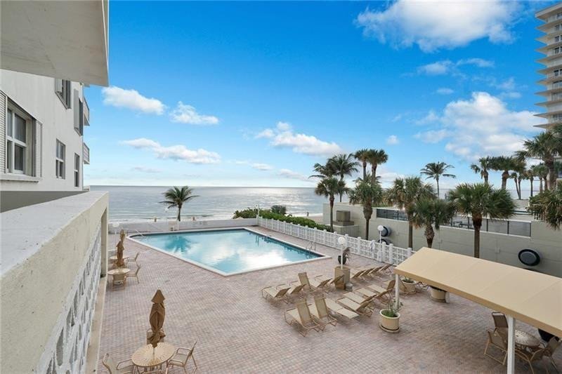 Apartment for rent at Galt Towers 15a