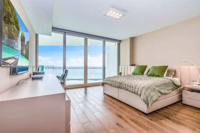 Alquiler de apartamento en Jade Signature 903