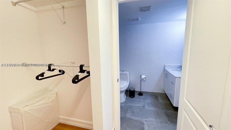 Comprar apartamento no The Club At Brickell Bay 1702