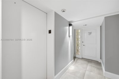 Comprar apartamento en Sunrise East 7F