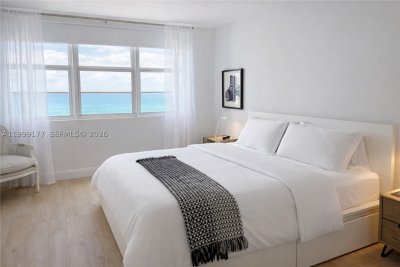 Aluguel de apartamento no The Collins Condo 1611