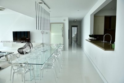 Alquiler de apartamento en Chateau Beach Residences 2802