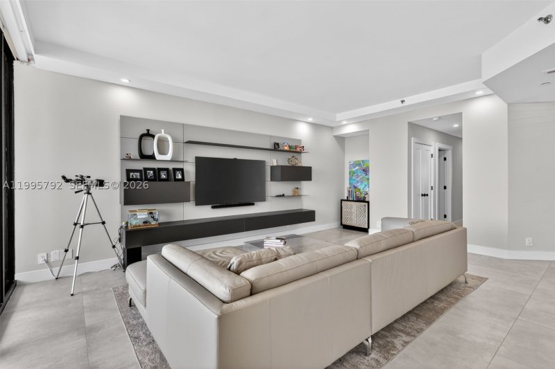 Comprar apartamento en 1000 Williams Island 3107