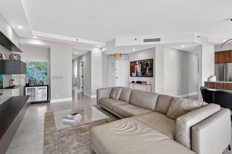 Comprar apartamento en 1000 Williams Island 3107