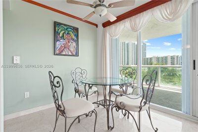 Comprar apartamento no Oceania 5 554