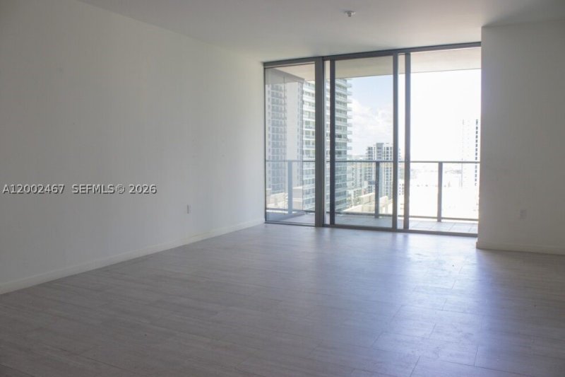 Condo for sale at Brickell Flatiron 1906