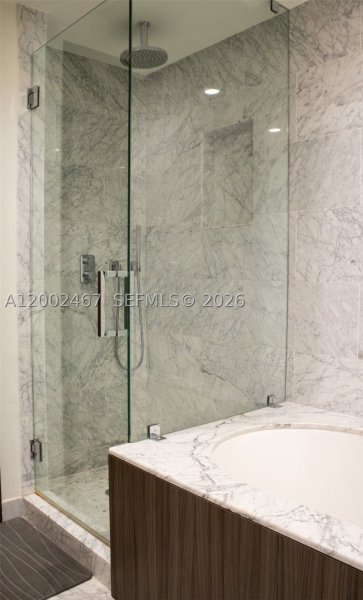 Condo for sale at Brickell Flatiron 1906