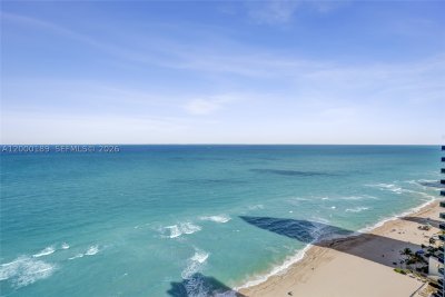 Comprar apartamento no Ocean Two 2703