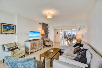 Comprar apartamento no Ocean Two 2703