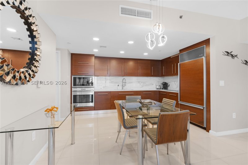 Condo for sale at Icon Brickell Viceroy 4501