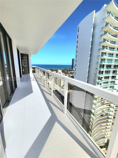 Apartment for rent at The Landmark 2505
