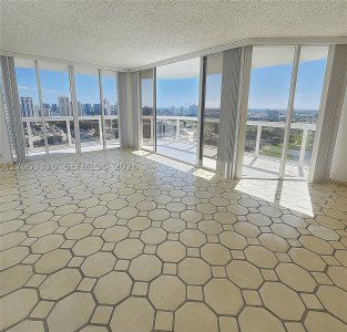 Aluguel de apartamento no The Landmark 2505